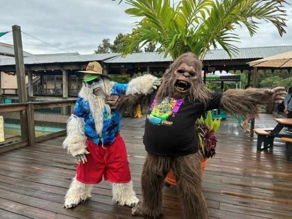Skunk Ape and Eddie the Yeti at Gators, Ghosts and Goblins.