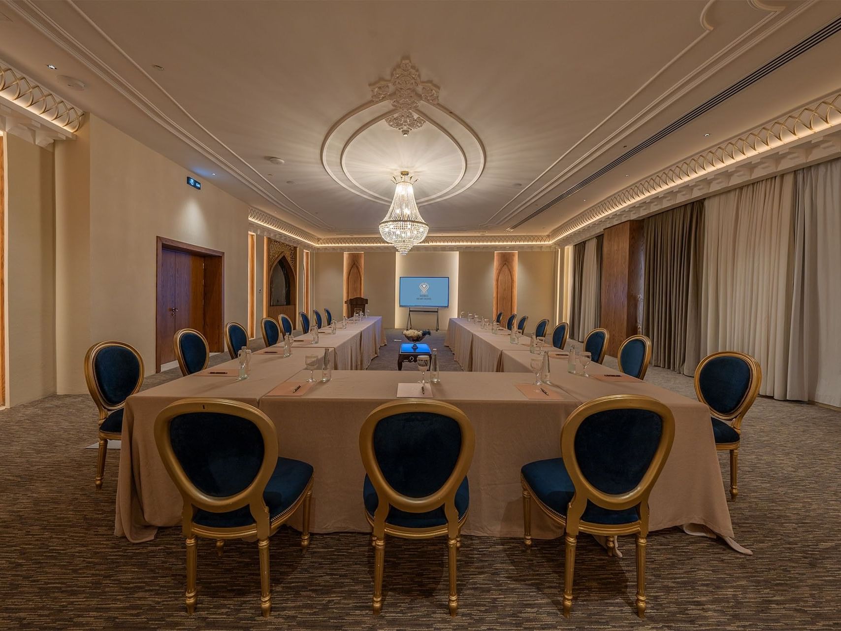 Al Malak Meeting Room at World Heart Hotel Baghdad