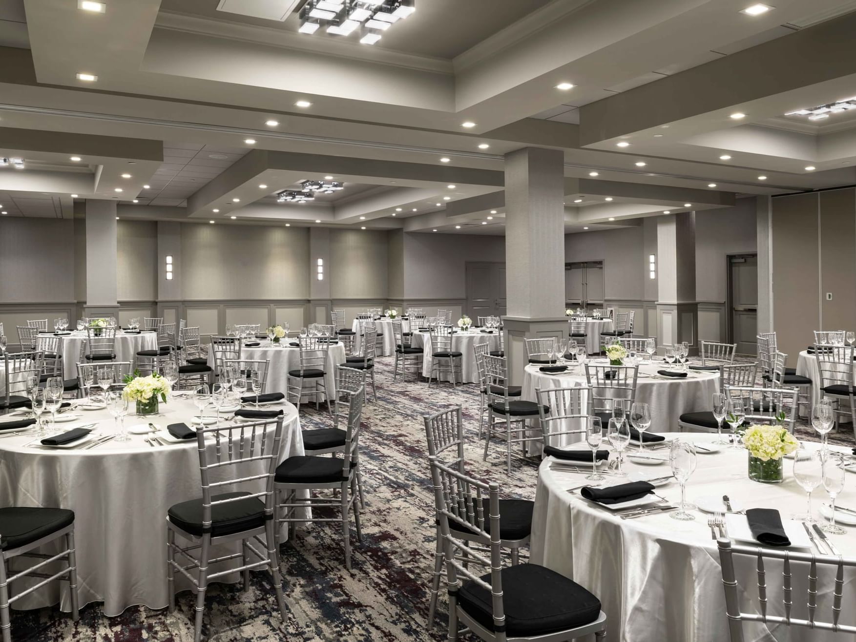 banquet room with round tables ans chairs