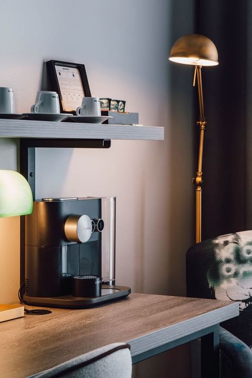 desk in quadruple room