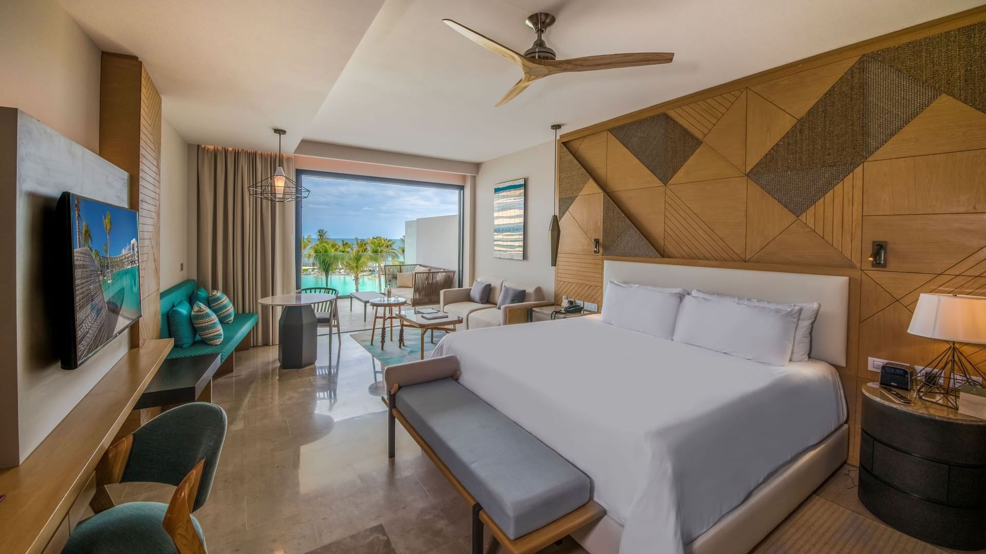 Partial Ocean View King Bed Junior Suite| Haven Riviera Cancun