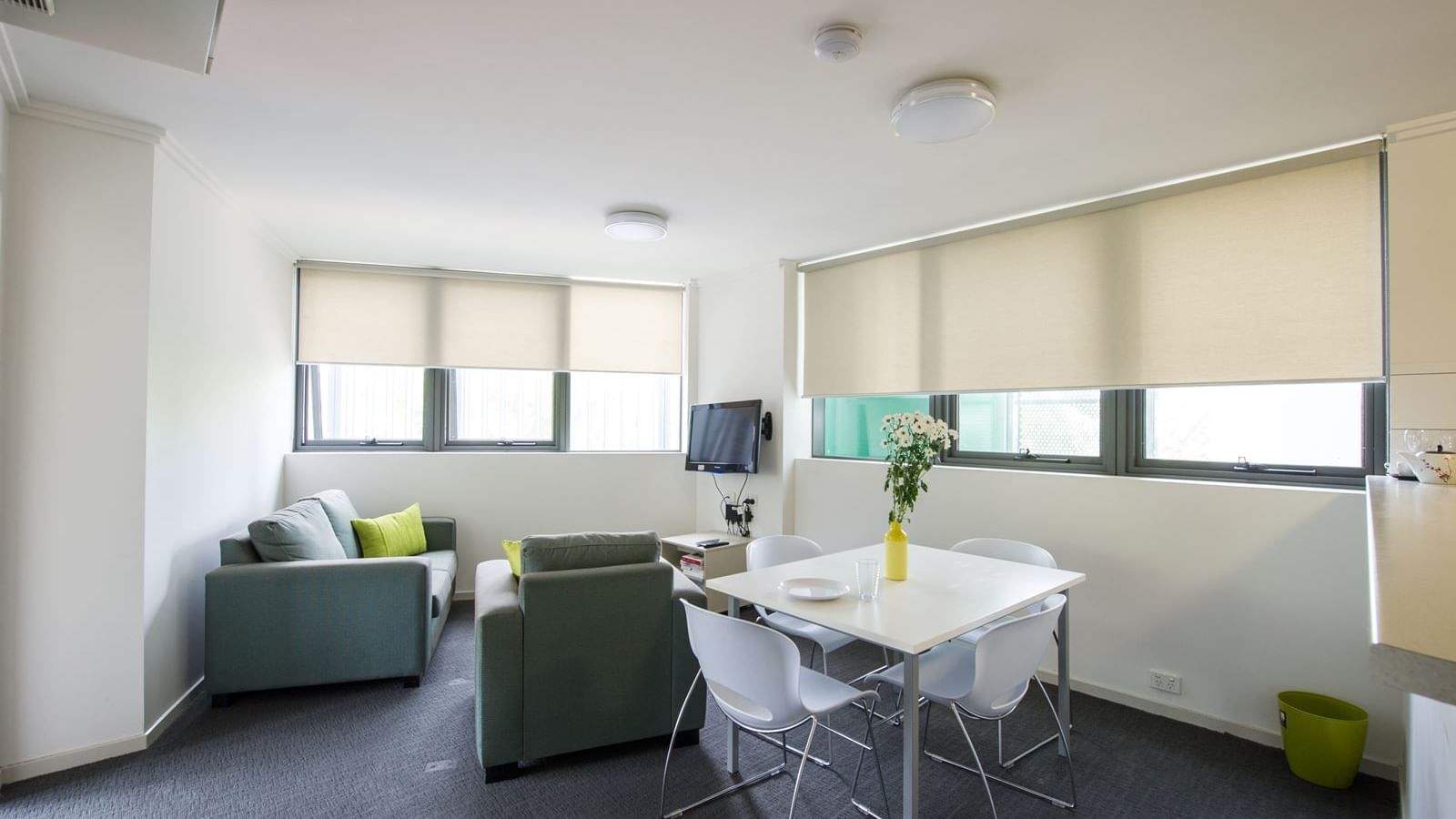 UniLodge @ANU Warrumbul Lodge Canberra_Multishare