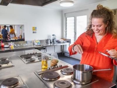 Kirkwood Avenue Hall - Kitchen