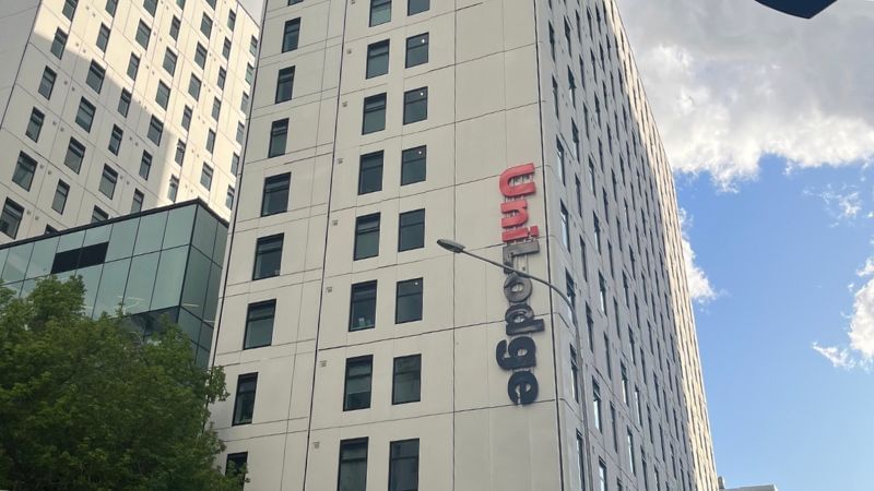 Mayoral Drive Student Accommodation Sign