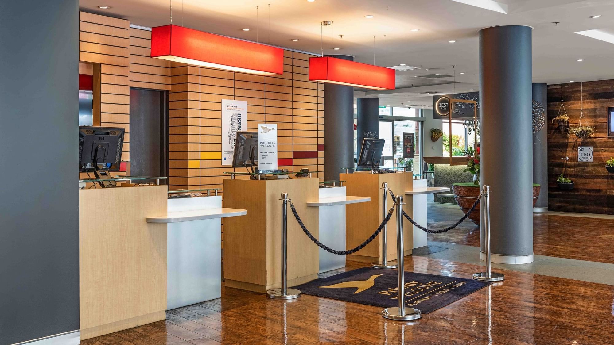 ibis Darling Harbour Reception