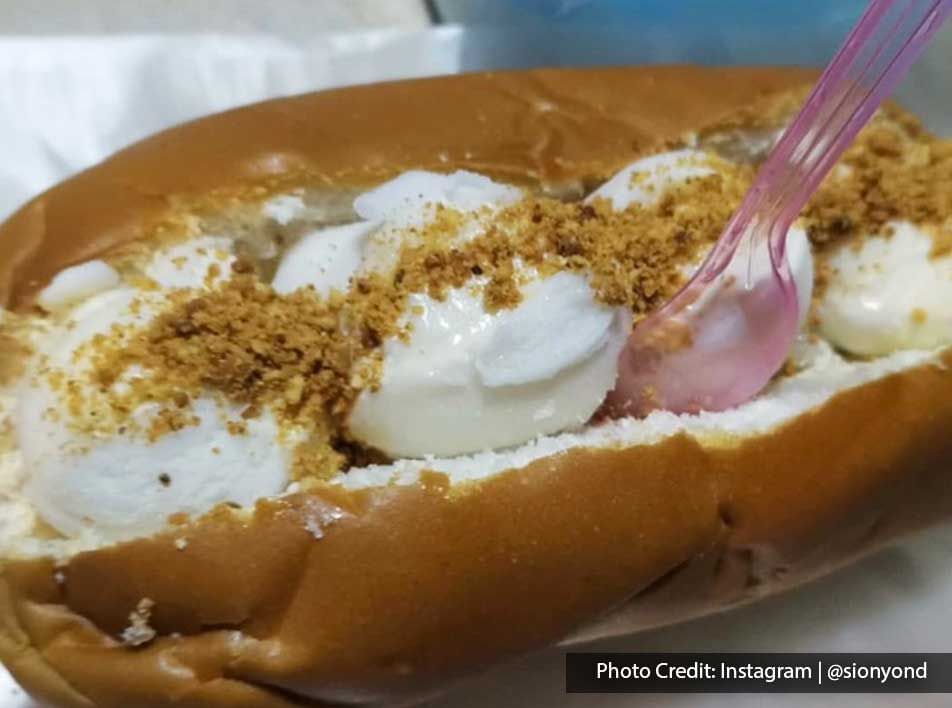 Sweet dish served on a street food stall near Imperial Lexis Kuala Lumpur, Jalan Alor best food