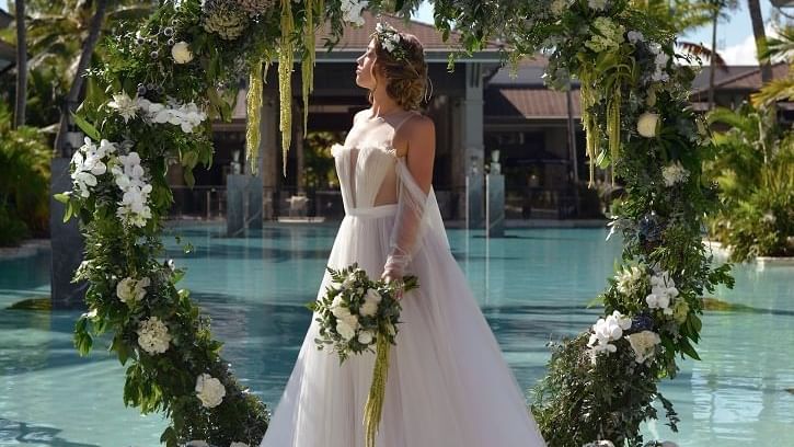 A beautiful bride at Pullman Port Douglas sea temple resort and spa