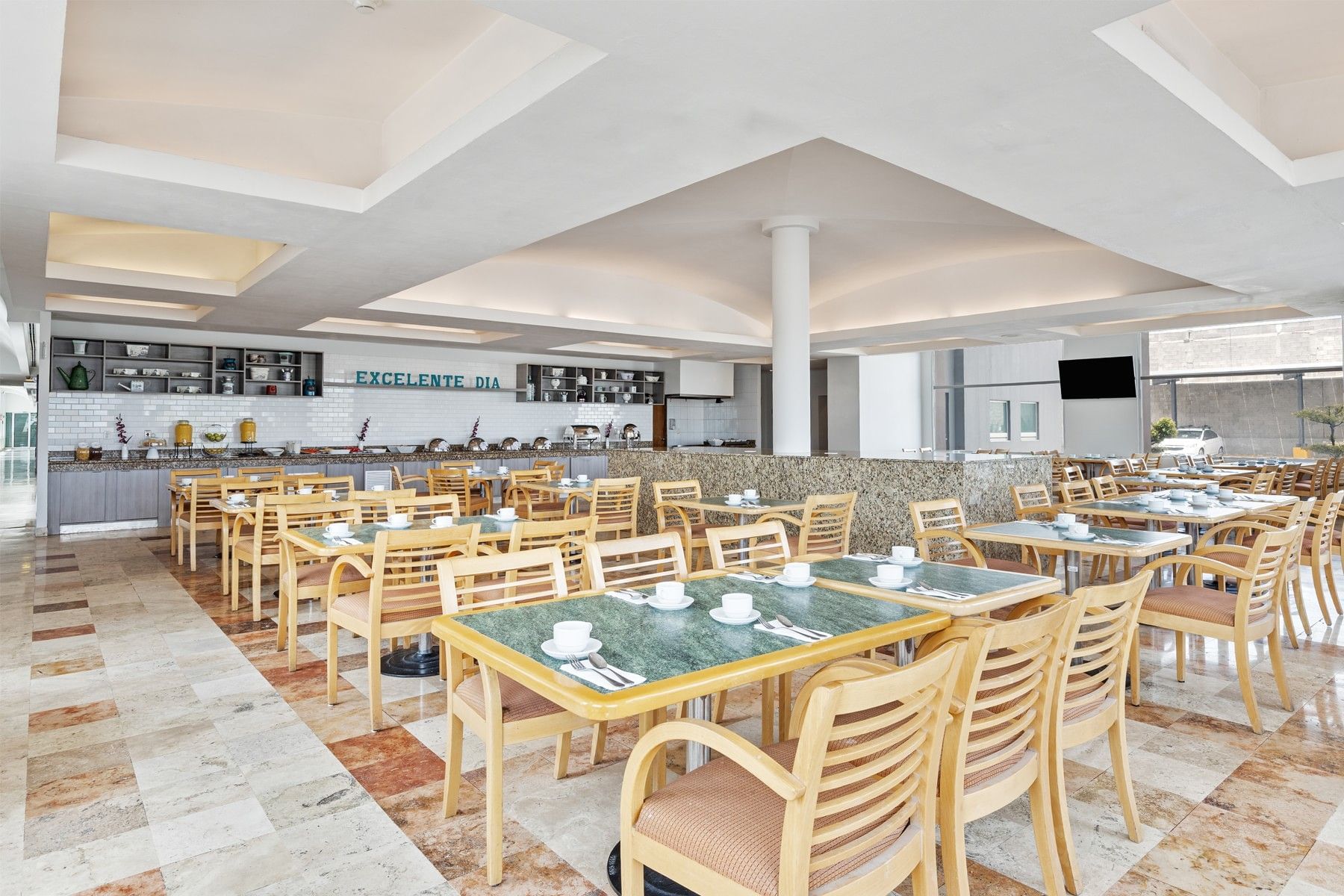 BUFFET BREAKFAST INCLUDED