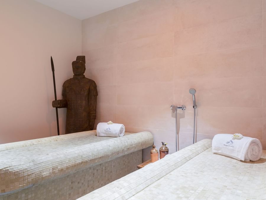 Spa area with  accessories at Chateau dev dissay