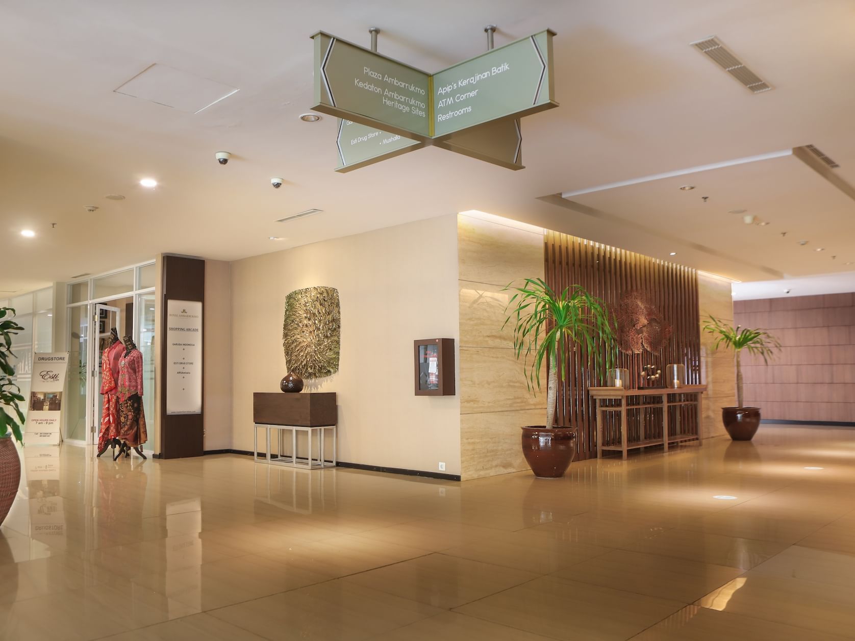 The Shopping Arcade Garuda Indonesia Office