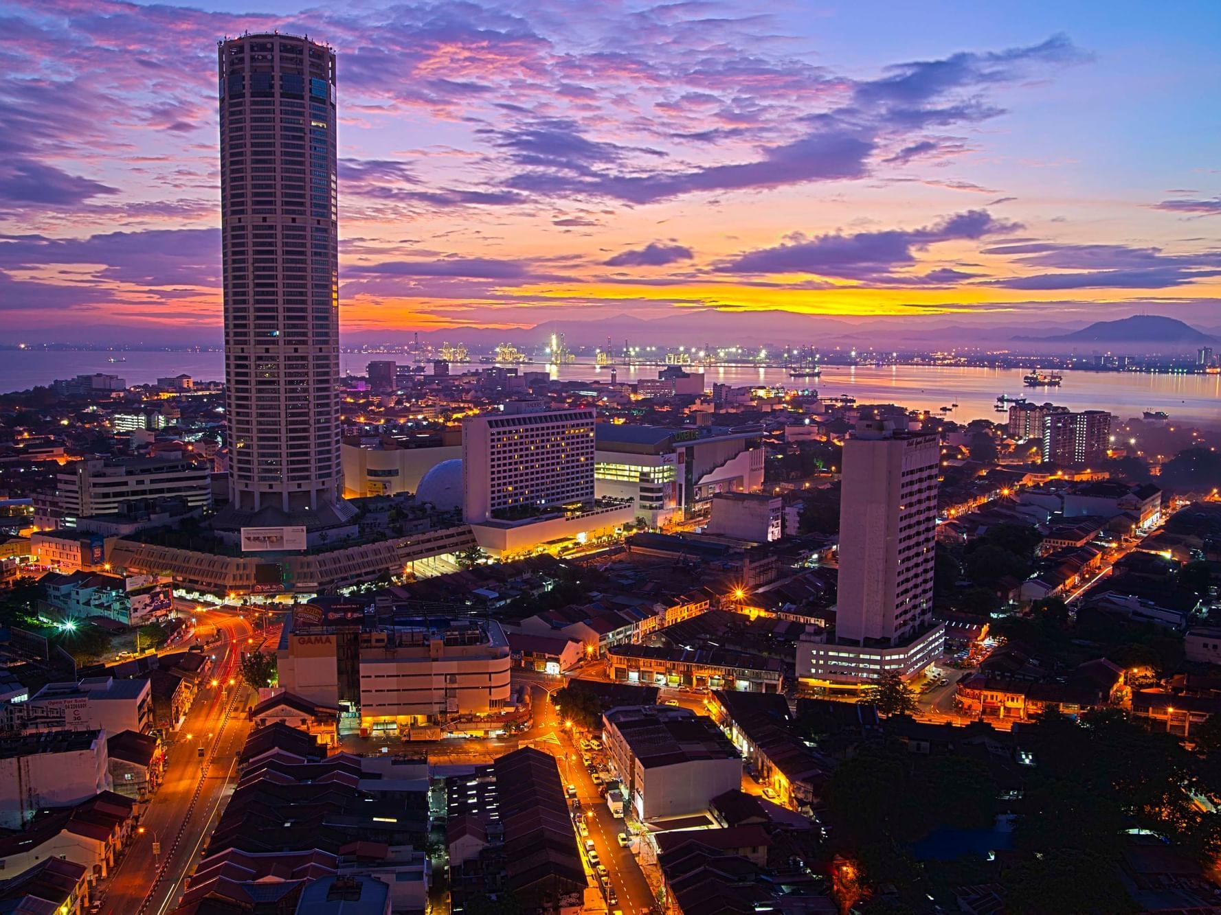 Cityscape of Komtar & Prangin Mall near Cititel Penang Hotel