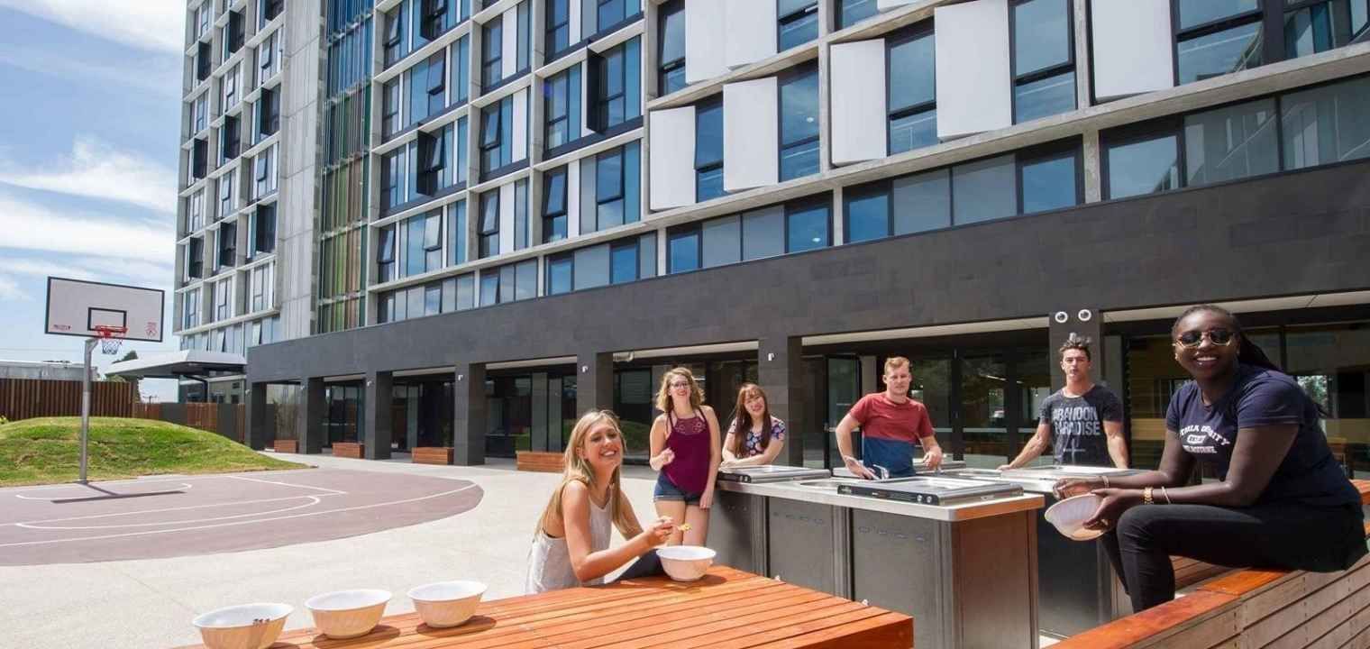 UniLodge Victoria University, student accommodation in Footscray — photo 2
