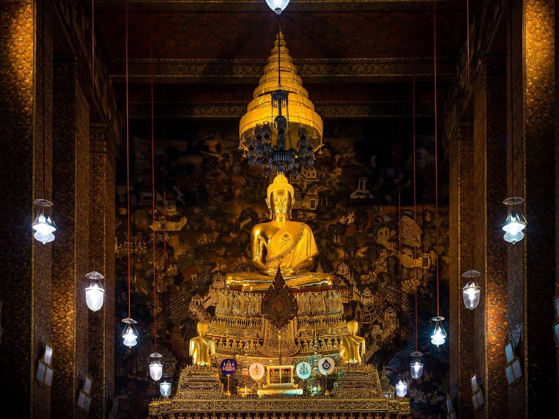 An idol of Buddha at Wat Pho near Chatrium Residence Sathon