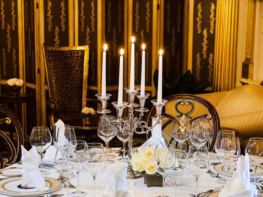 Candlelight dinner table in Regency restaurant at Terra Nova