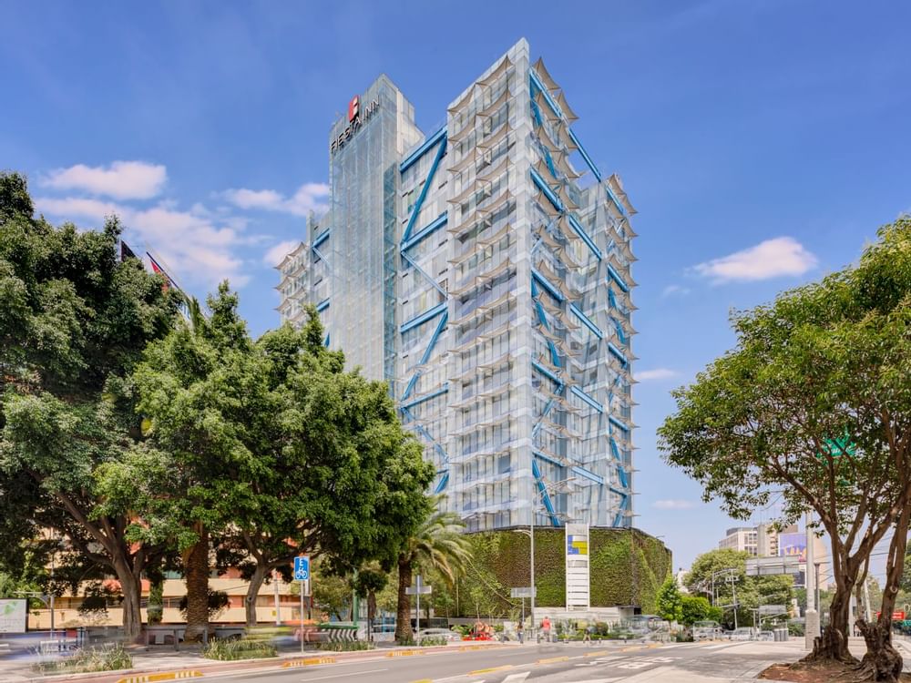 Distant view of Fiesta Inn Insurgentes Viaducto