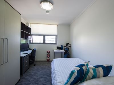 UniLodge @ ANU – Kinloch Lodge_Single Studio ANU Accommodation