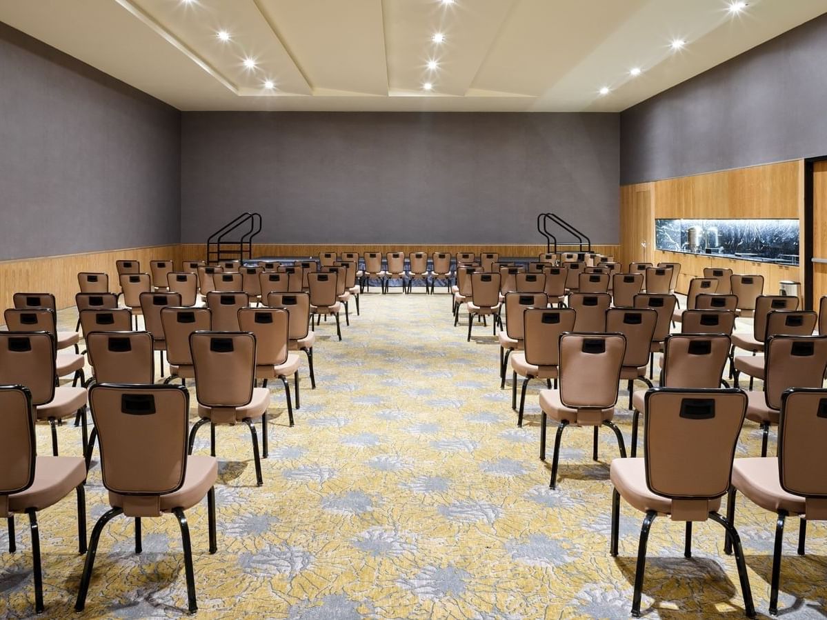 Theater-style setup in Rulfo room at FA Hotels & Resorts