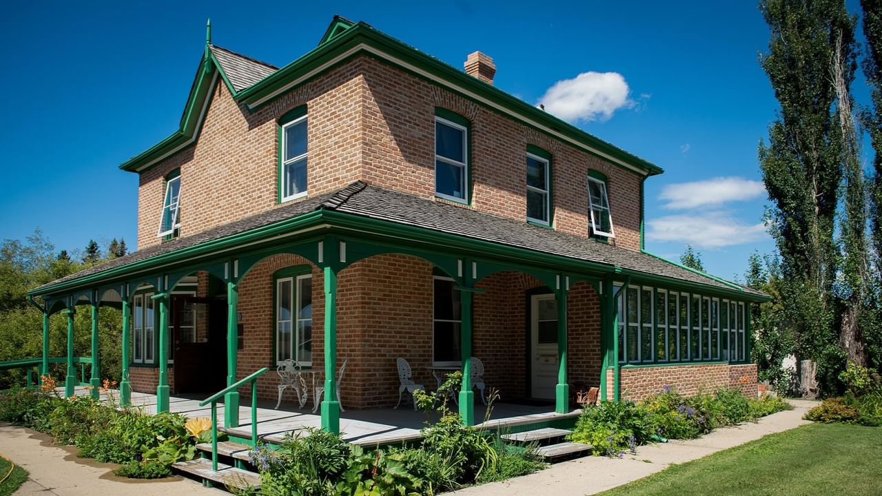 Dr. Henry George Residence exterior