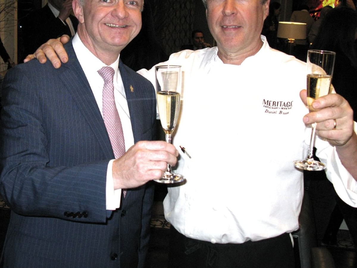 Two people having wine in Boston wine festival