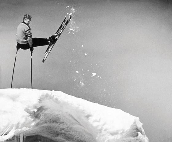 Image of Stein Eriksen skiing
