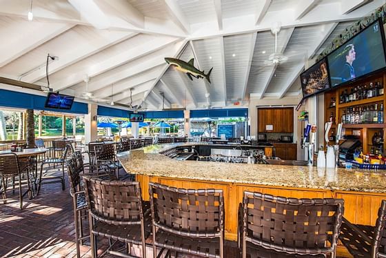 Lounge & counter in Lake House Bar & Grill, Trianon Bonita Bay