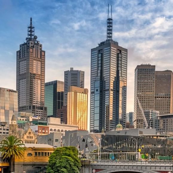 Landscape view of Melbourne City near Novotel Melbourne