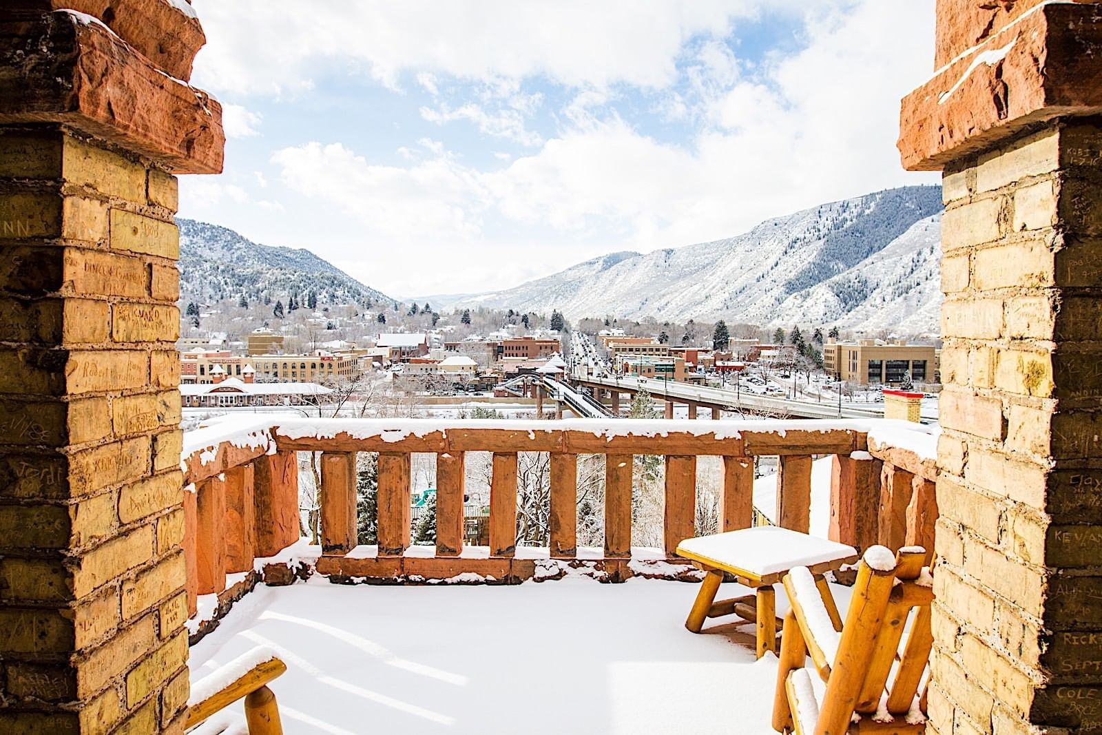 Top 5 Things To Do In Winter In Glenwood Springs Colorado   Hotel Colorado In Winter Standard 