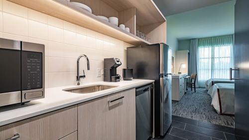 Kitchenette Area in Standard Queen Room at The Lodge 30A