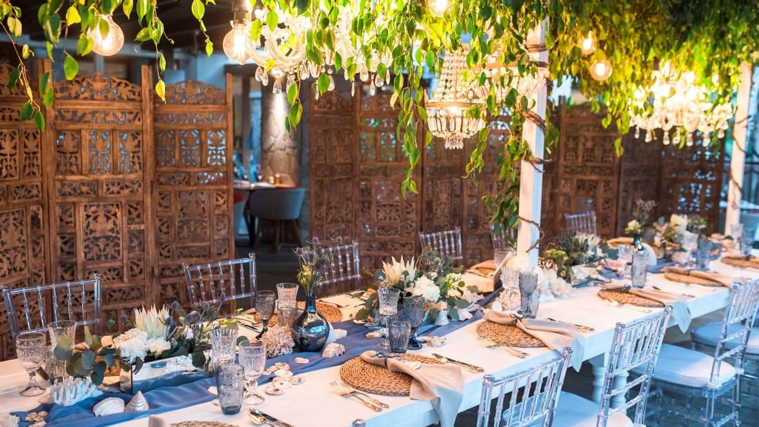 Arranged tables at Pullman Palm Cove Sea Temple Resort & Spa
