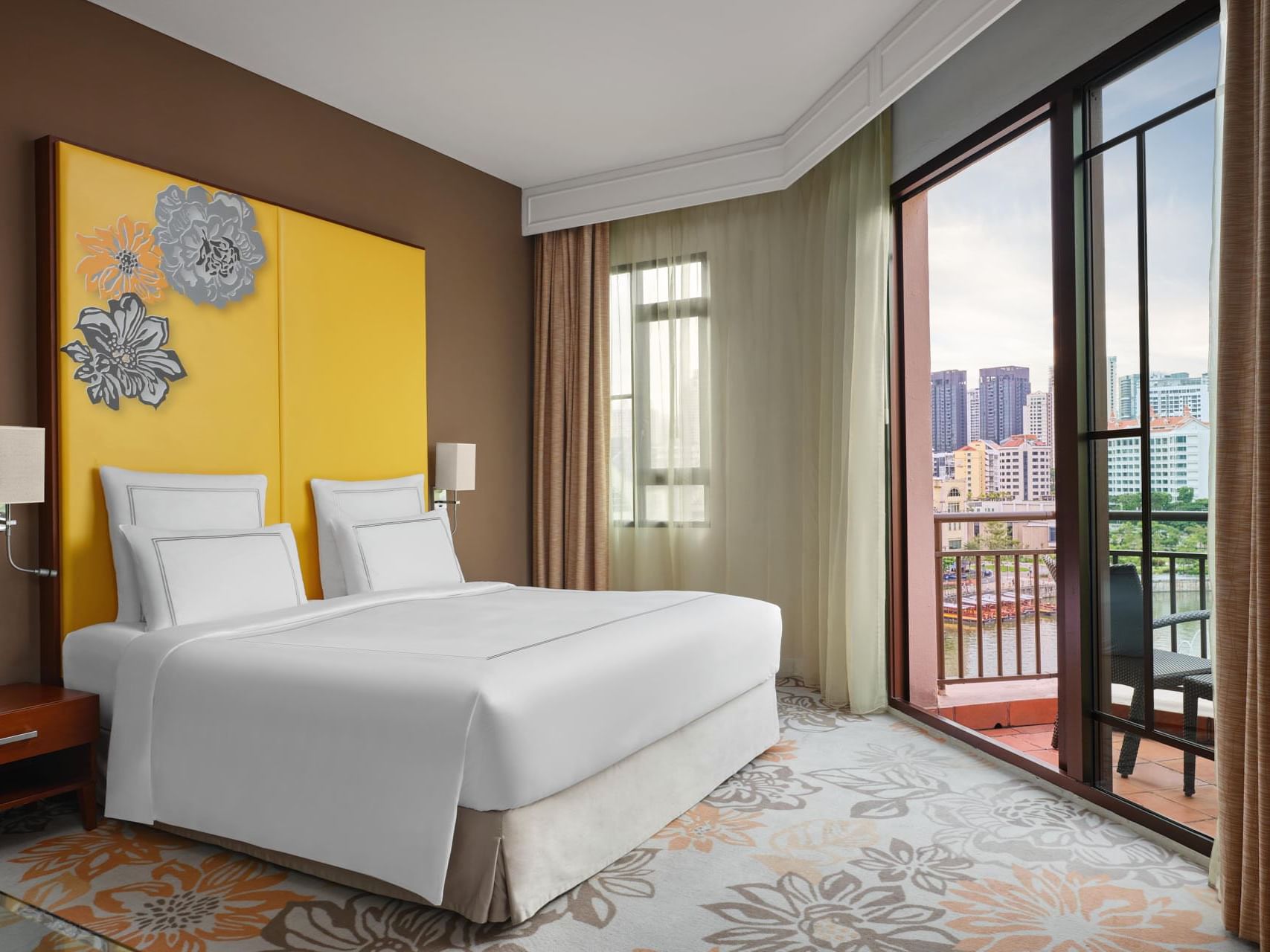 Select Clarke Quay Room with balcony at Paradox Singapore