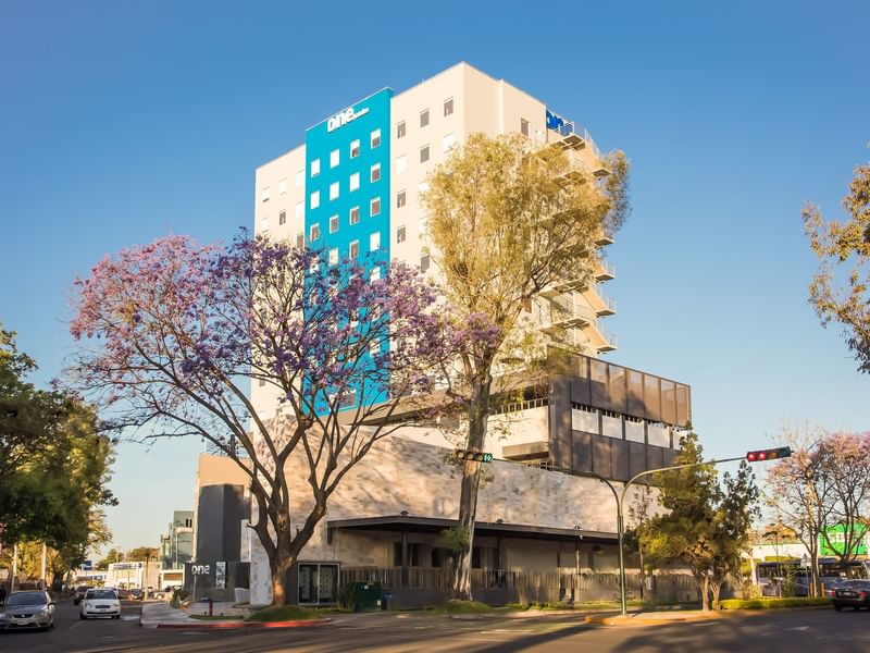 View of One Guadalajara Expo Hotel from the street across