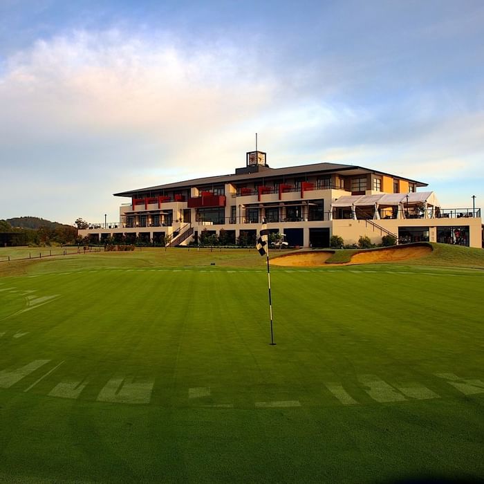 Golf play ground at Mercure Kooindah Waters