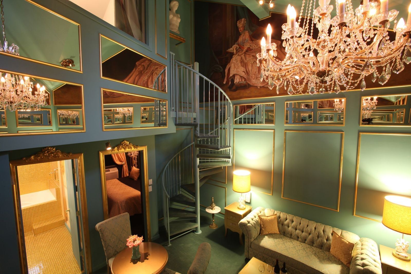 Themed Hotel Rooms & Suites | The Roxbury Hotel NY