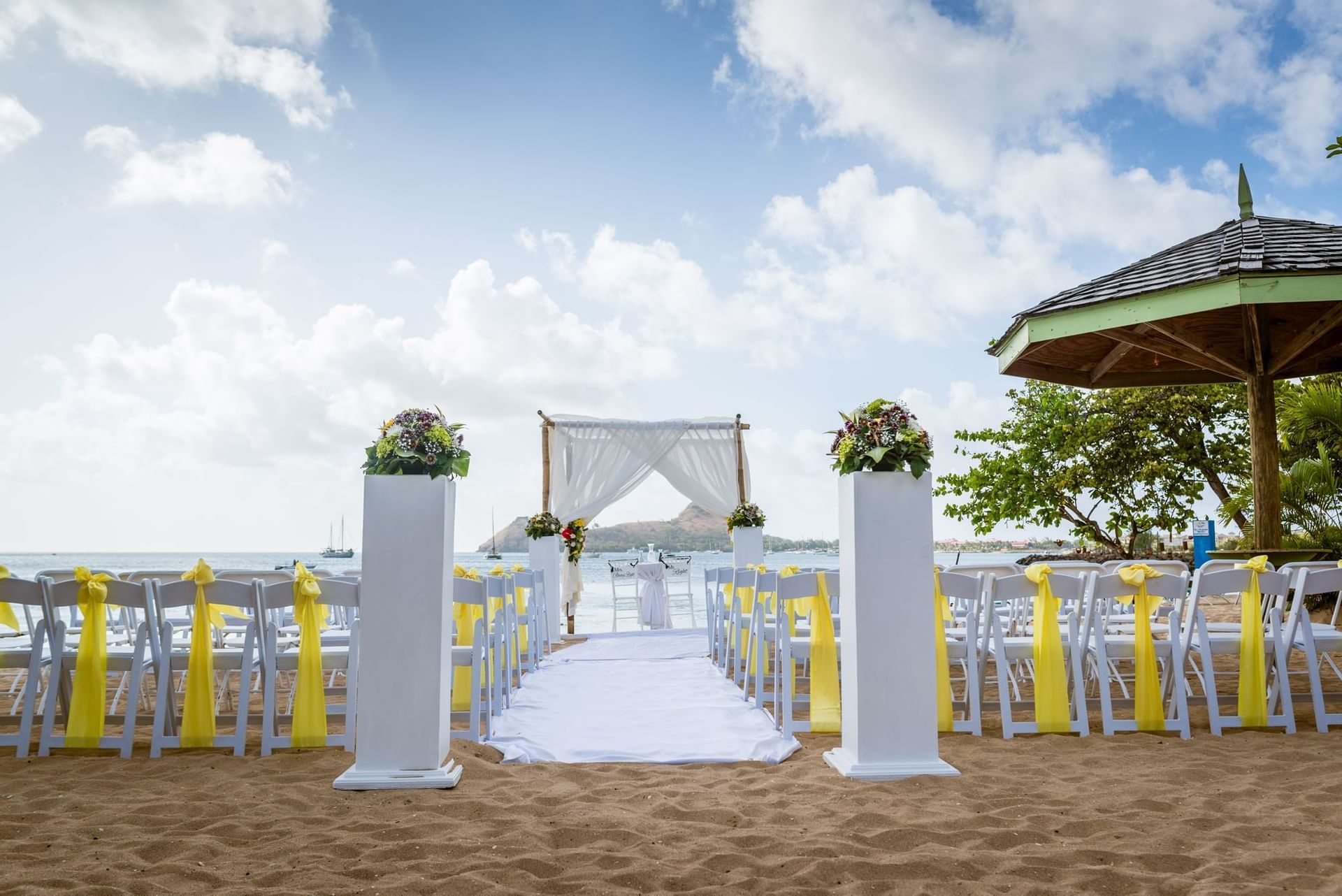 beach wedding