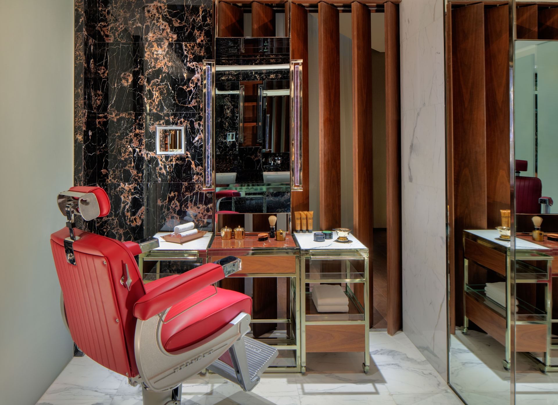 Don Corleone Suite Barber Chair