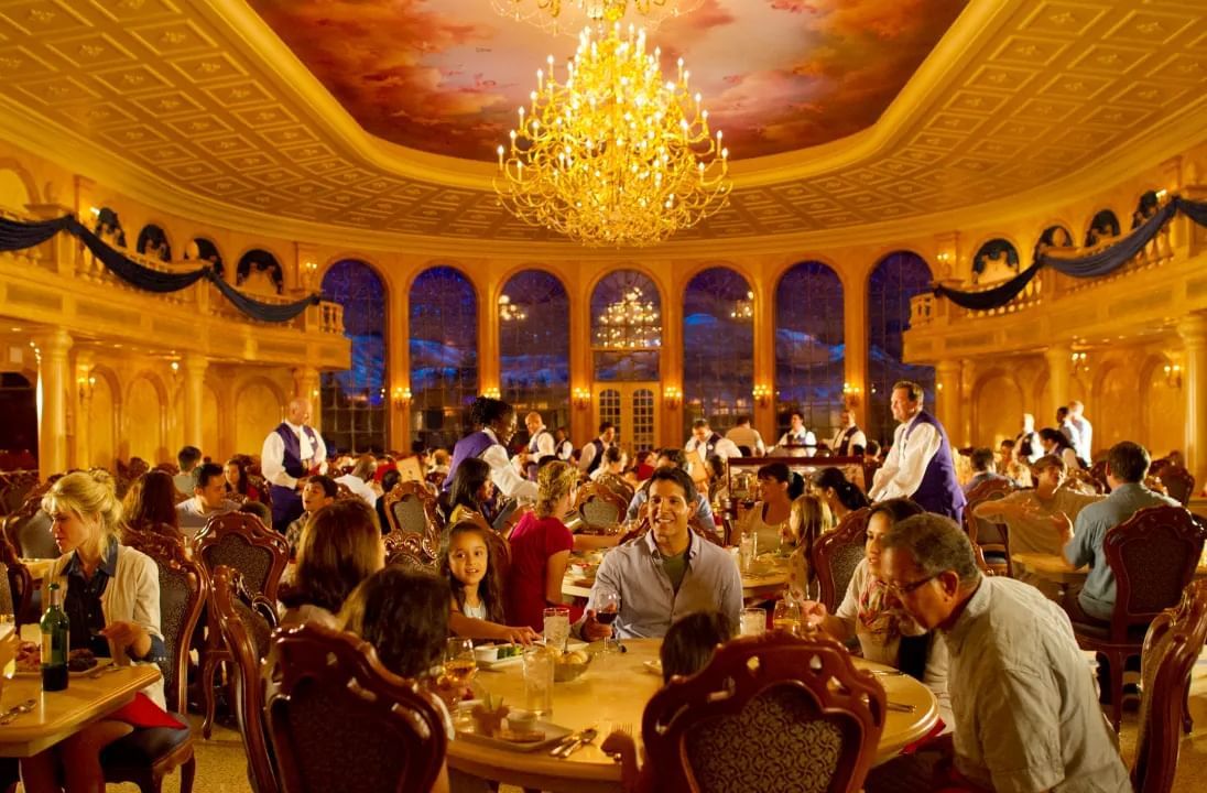 People dining in a Disney Springs Restaurant near Lake Buena Vista Resort Village & Spa