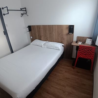 Room Double bed