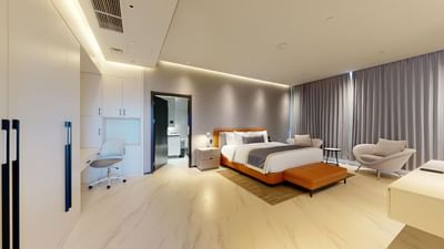 Executive Business Suite with king bed, Pegasus Hotel Guyana