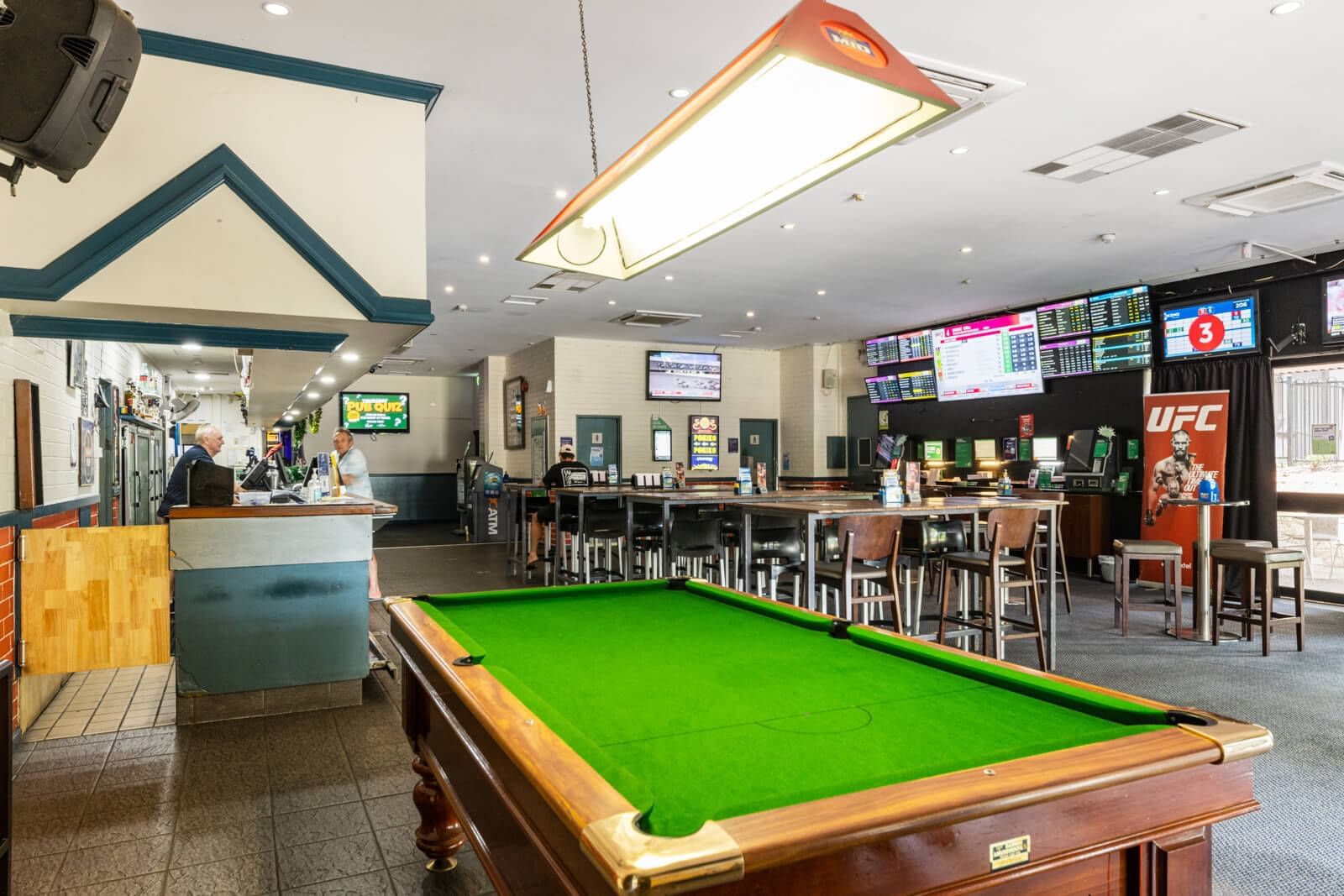 cellarbrations-bottle-shop-darwin-frontier-hotel-darwin