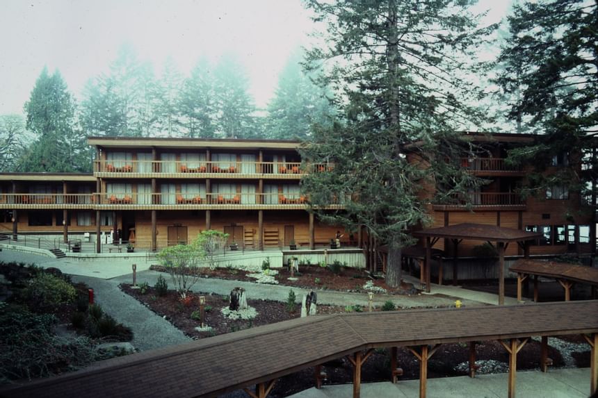 An old picture of the exterior view of Alderbrook Resort & Spa
