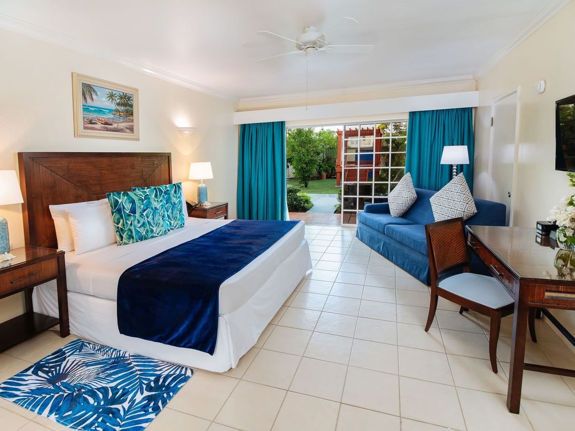 Jr Executive Suite | Bay Gardens Hotel Accommodation