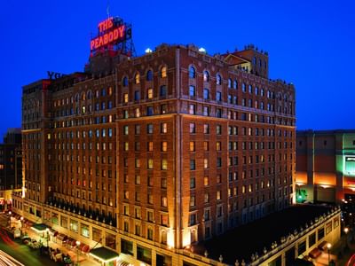 Exterior view of Peabody Hotels & Resorts at night