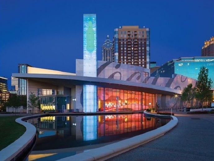 Exterior view of world of coke building near Artmore Hotel