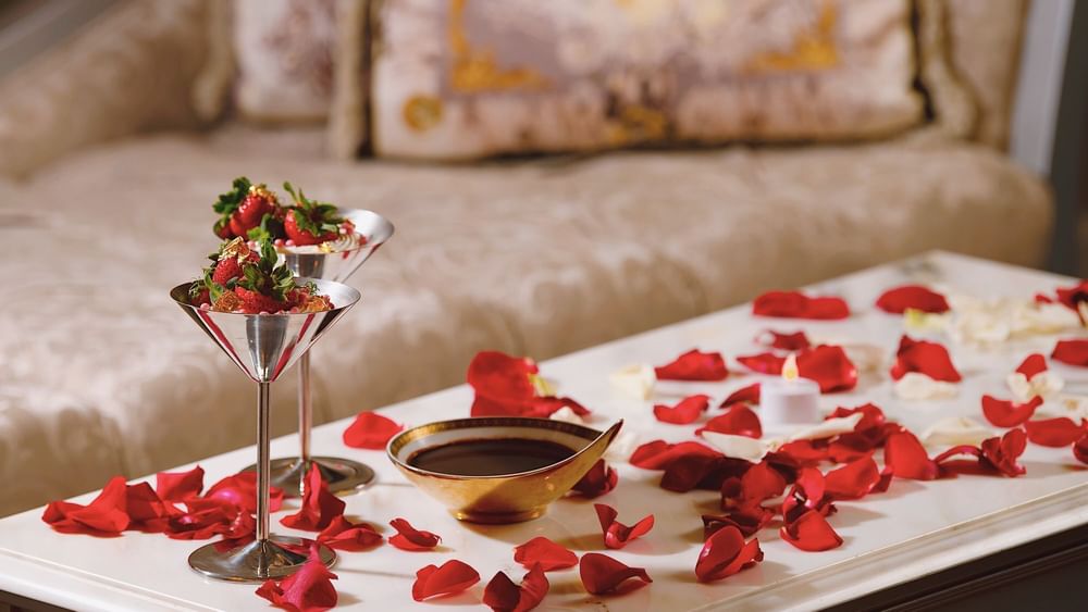 Dessert served on decorated coffee table at Palazzo Versace