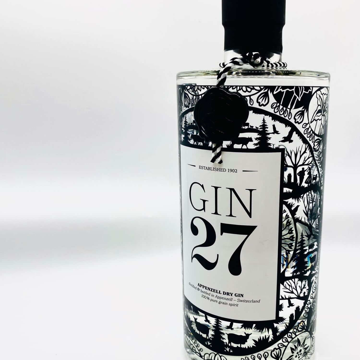 Close-up of a bottle of GIN 27 at Hotel Sternen Oerlikon