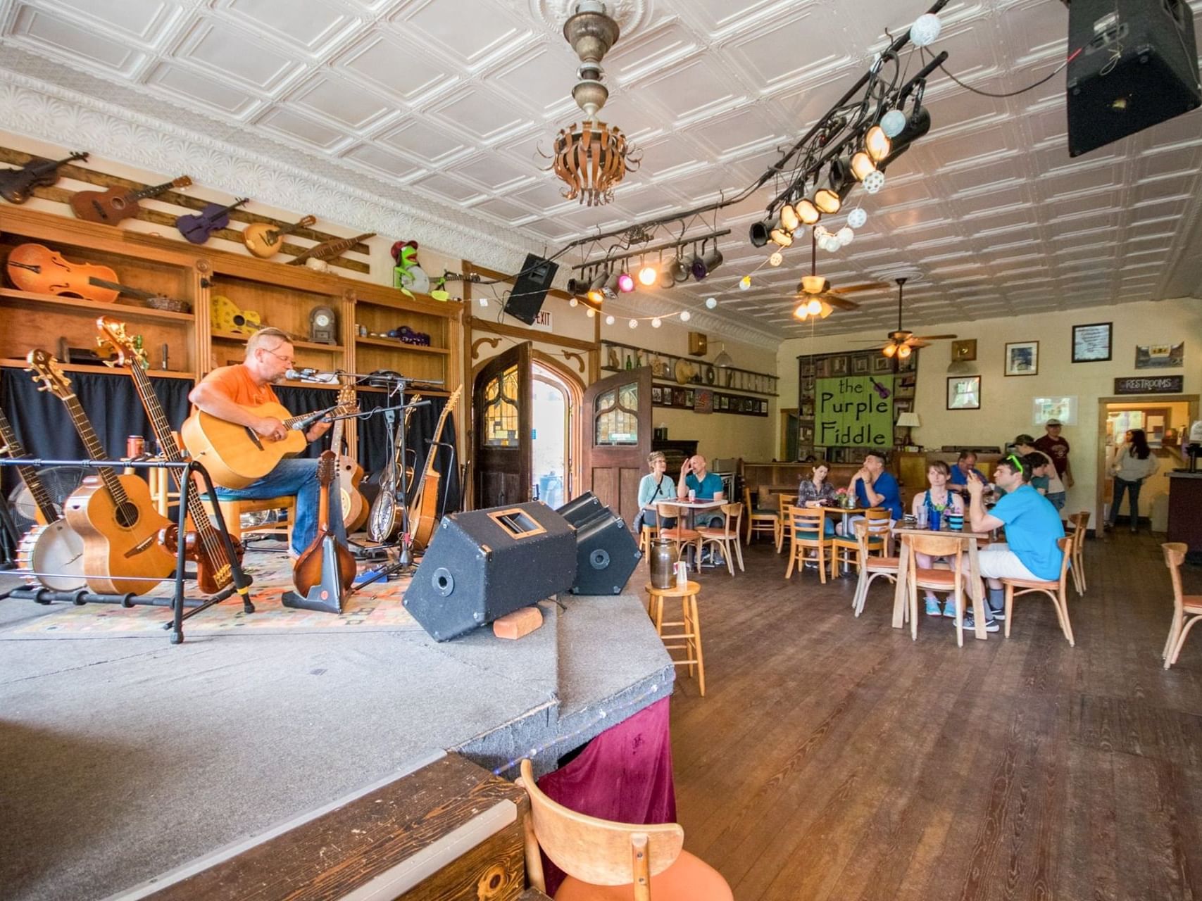 Live acoustic music performance in a cafe near The Inn at Canaan