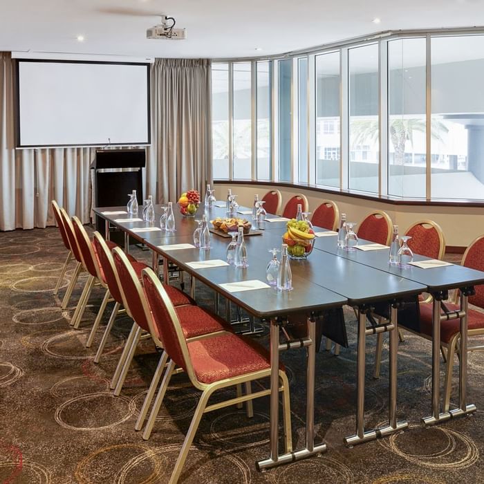 Boardroom_-_Boardroom_3