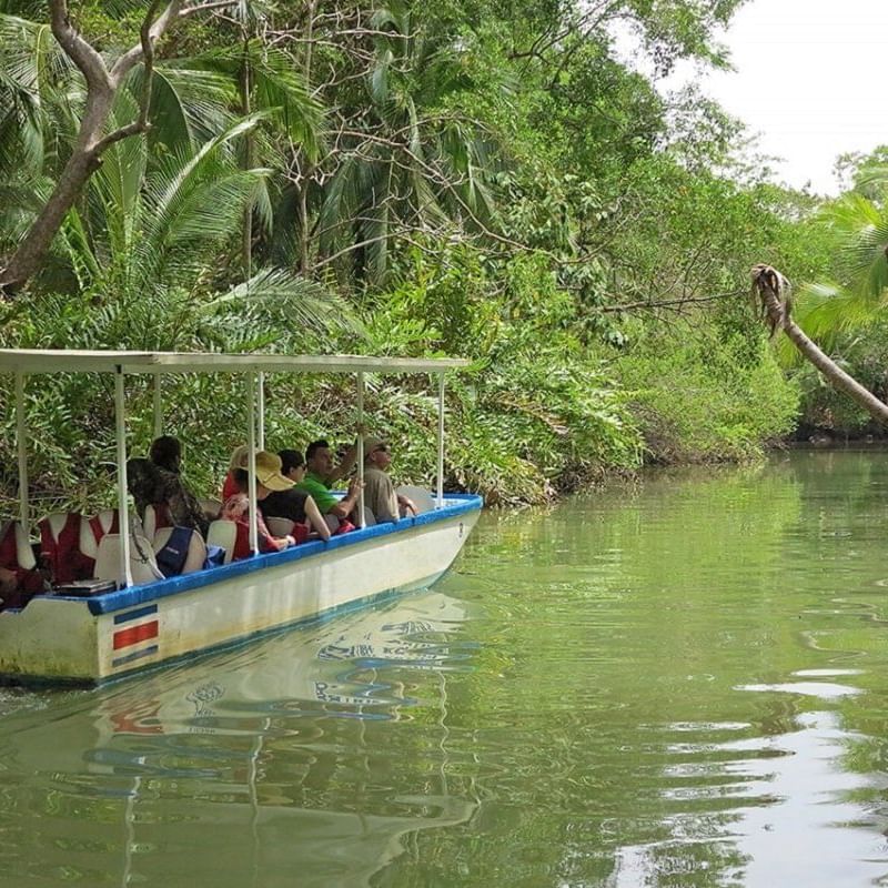 Manuel Antonio Tours, Boat Expedition