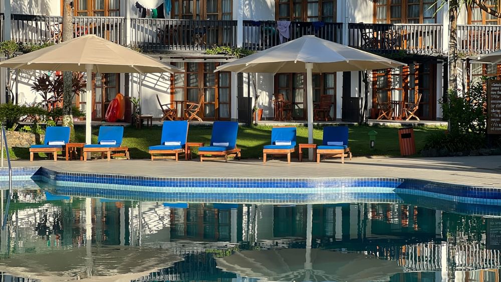 Swimming pool at Warwick Fiji Resort and Spa in Korolevu.