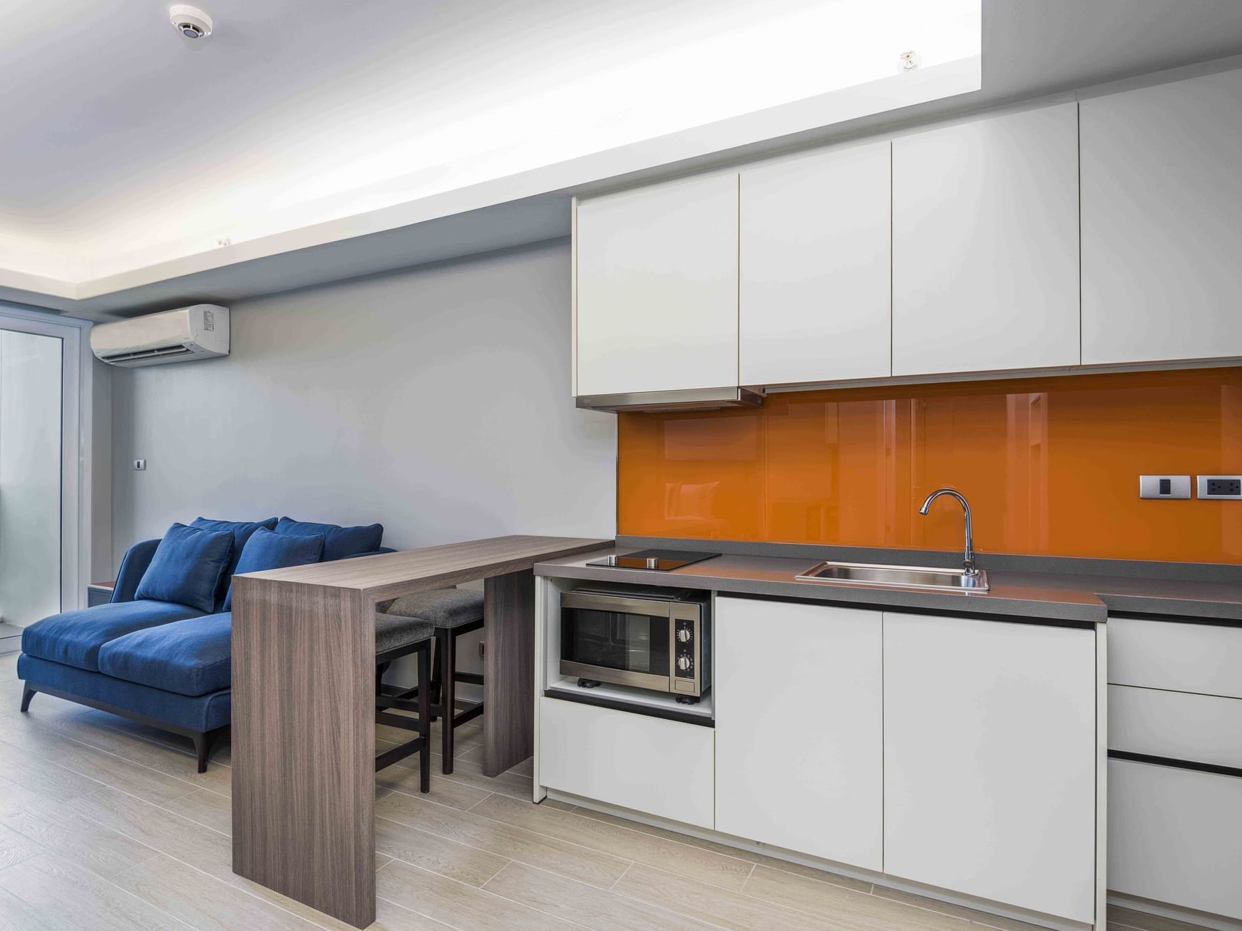 Kitchen in one bedroom apartment at Maitria Residence Rama 9